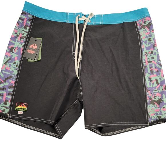 Quiksilver x Stranger Things Boardshorts Men’s 40 Recycled Hemp Stretch Surf - Picture 1 of 7